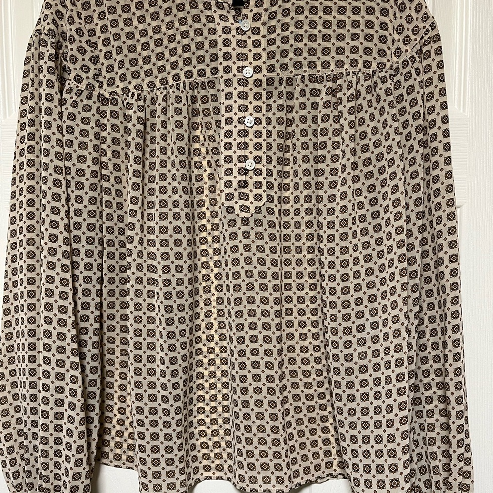 💗Banana Republic SzS Eyelet Medallion Pattern Blouse - Picture 3 of 10